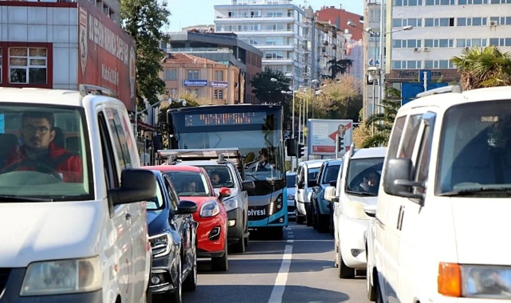 Samsun'da trafiğe kayıtlı araç sayısı 411 bini geçti