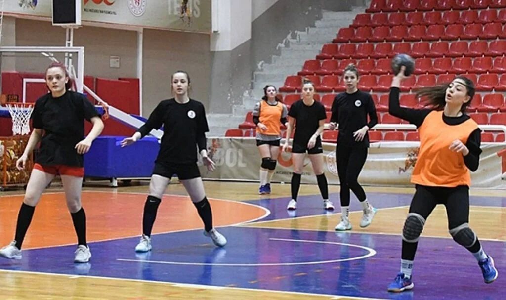 Samsun Hentbol Kulübü Elazığ'a Hazır