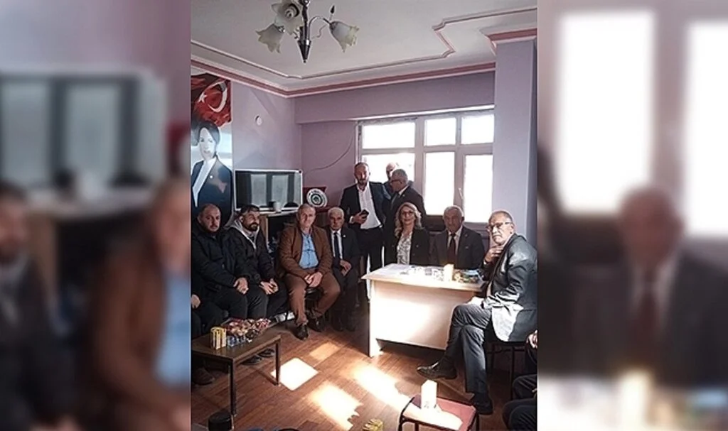 Samsun İYİ Parti Asarcık'ta Bayram Oytun yeniden başkan 