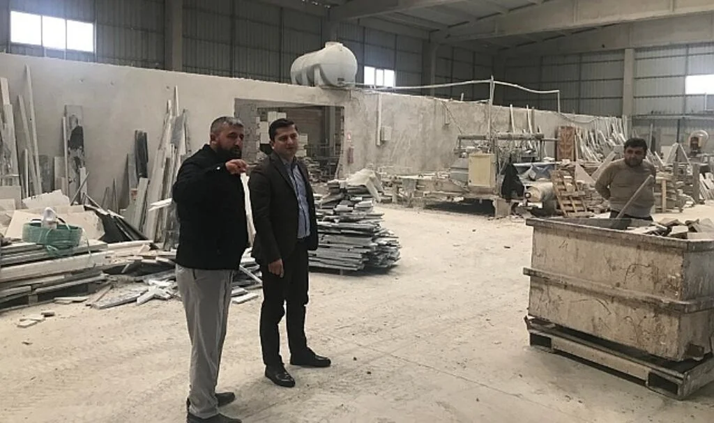 Samsun Kavak Kaymakamı Atar'dan fabrika incelemesi 