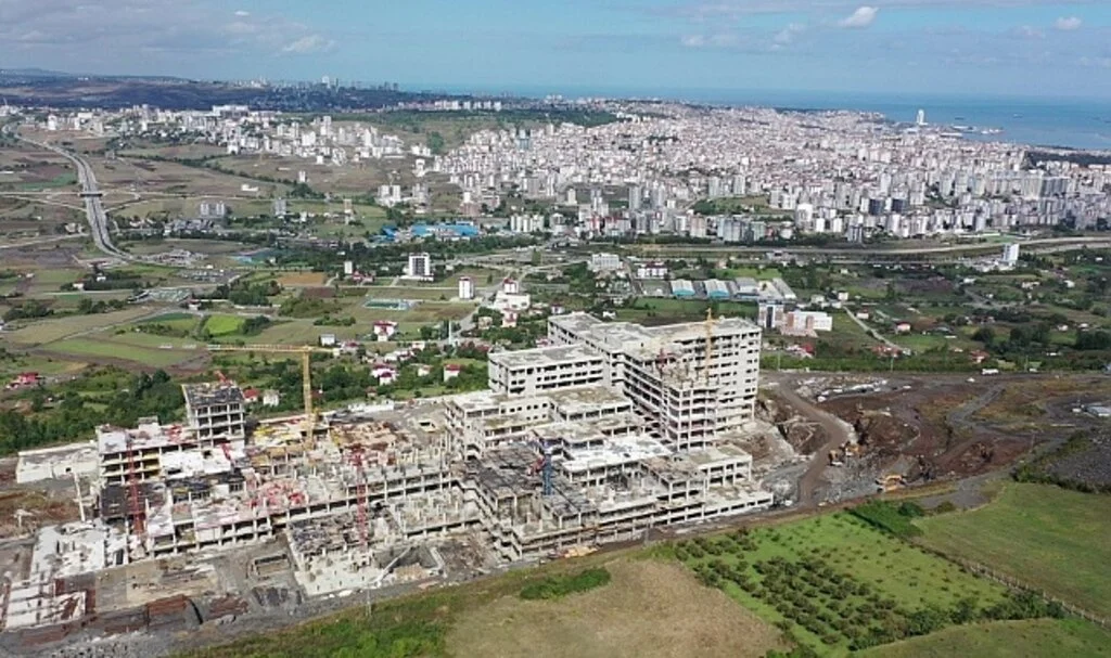Samsun Şehir Hastanesi'nin kaba inşaatı yüzde 75 tamamlandı