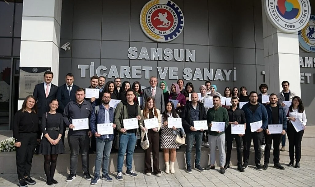 Samsun TSO'da Kursiyerlerin sertifika heyecanı