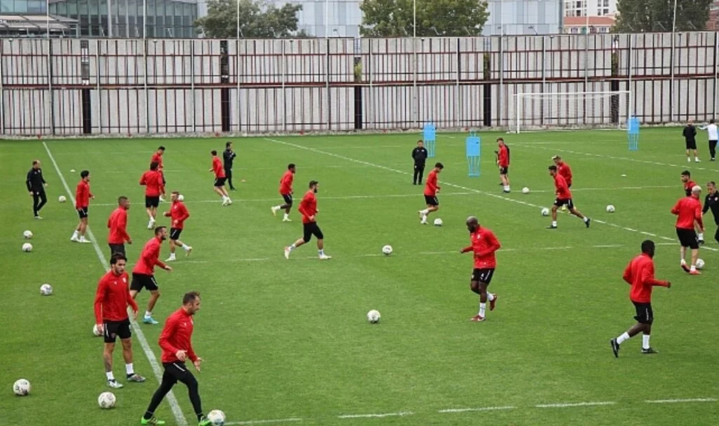 Samsunspor’da hedef Gençlerbirliği galibiyeti
