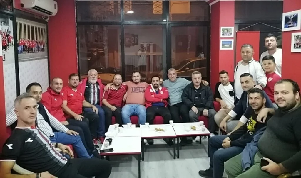 Samsunspor Taraftarları Aileler Derneği'nden Taraftara Çağrı :"Batı Altta Buluşalım"