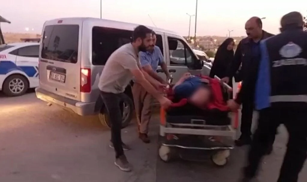  Şanlıurfa'da silahlı saldırıya uğrayan baba ile oğlu öldü