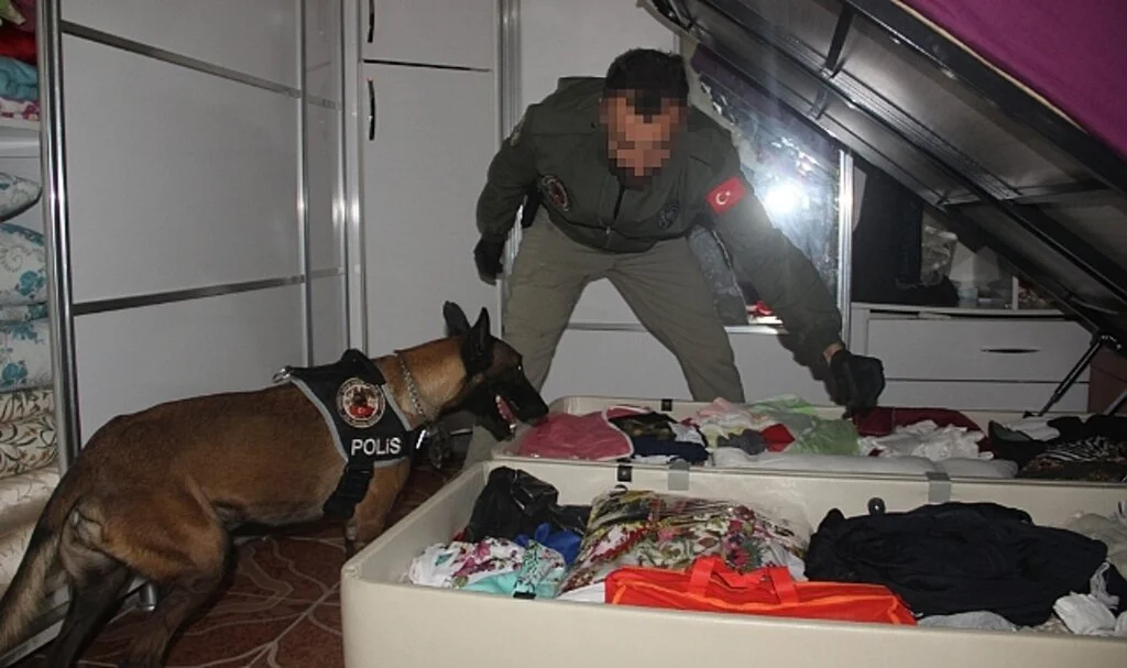 Şanlıurfa’da uyuşturucu operasyonu: 40 gözaltı
