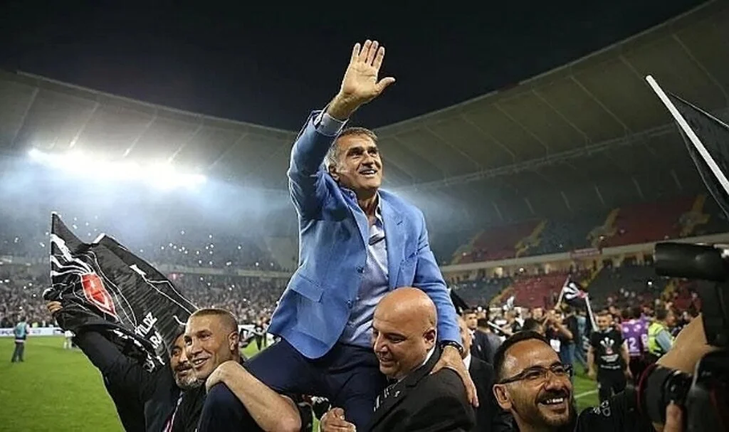 Şenol Güneş: "Güneş gelince yıldızlar pek görünmüyor. Güneşin kıymetini bilelim"