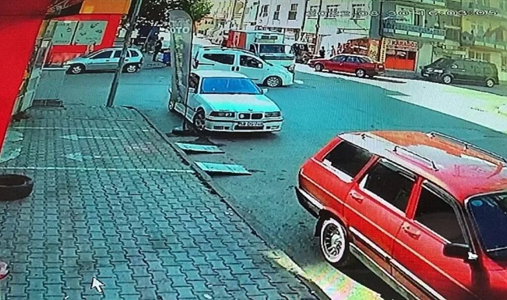 Sivas’taki bu kavşak mahallelinin korkulu rüyası oldu