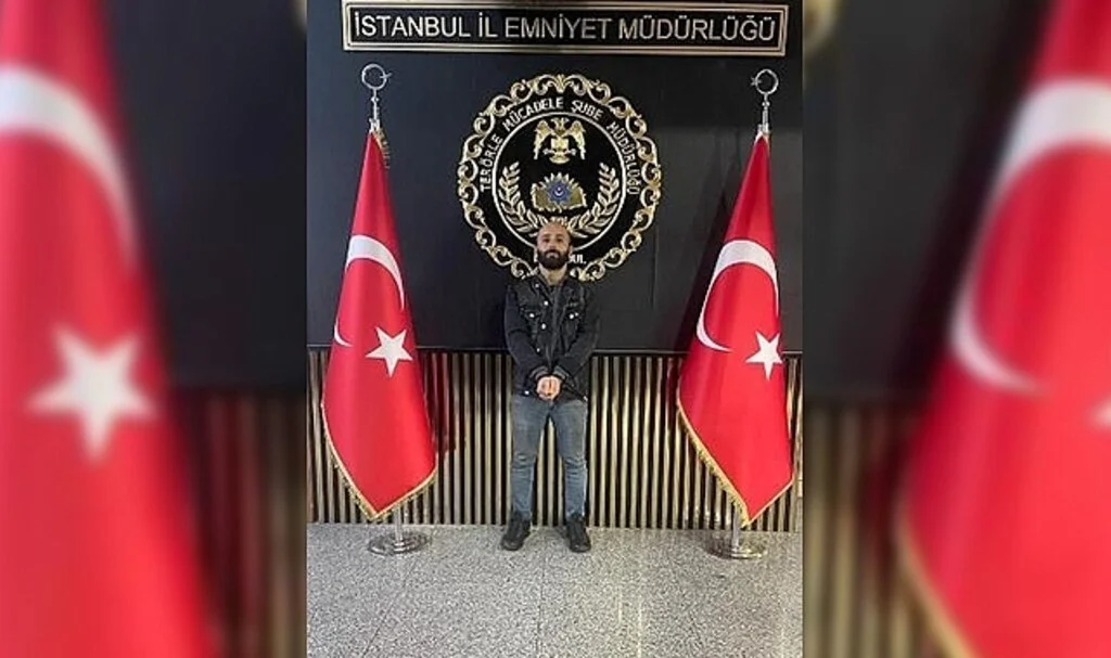 Suriye’de silahlı eğitim alan 2 PKK’lı İstanbul’da yakalandı