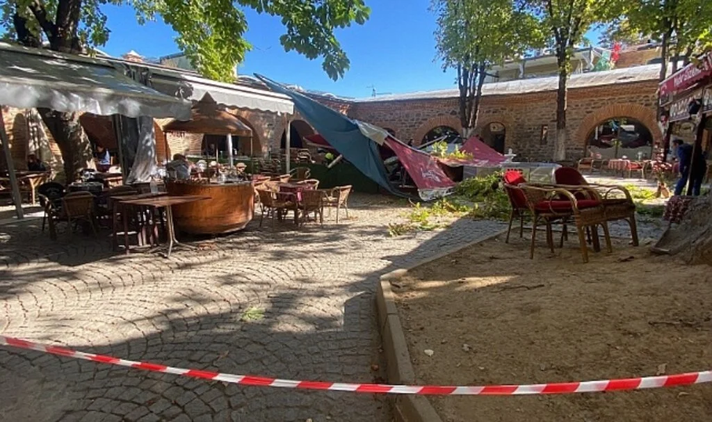 Tarihi Koza Han’da facianın eşiğinden dönüldü