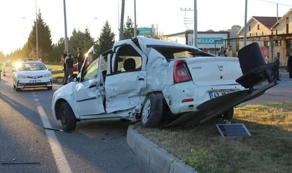 Tavşanlı'da trafik kazası: 1 yaralı