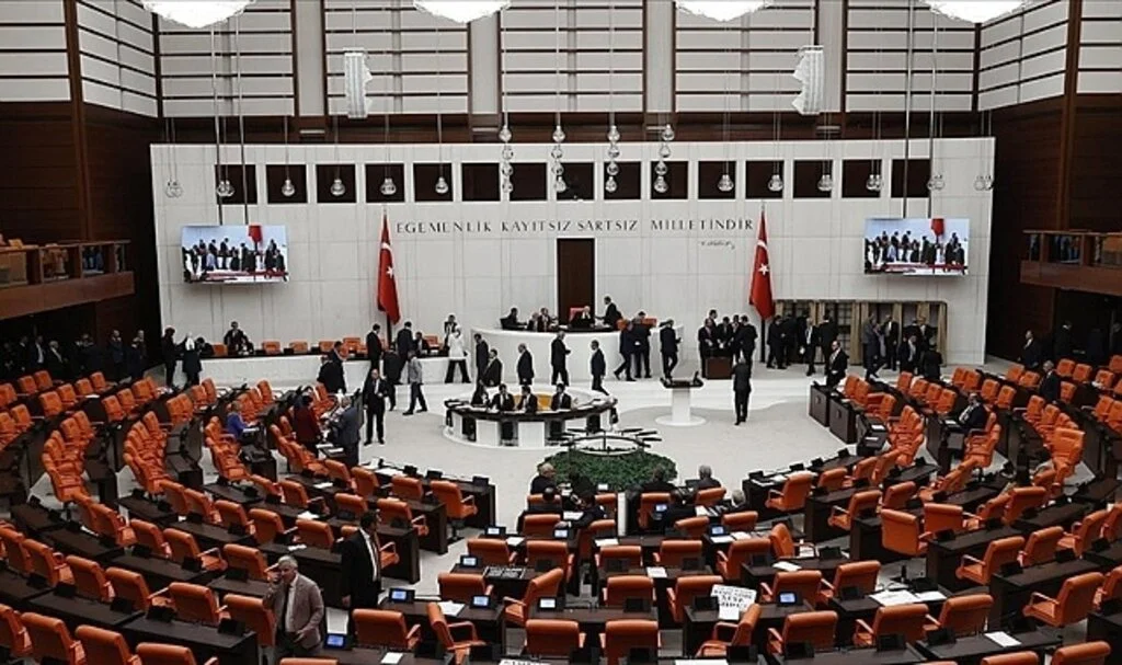 TBMM Genel Kurulunda, Anayasa Mahkemesi üyeliğine Muhterem İnce seçildi