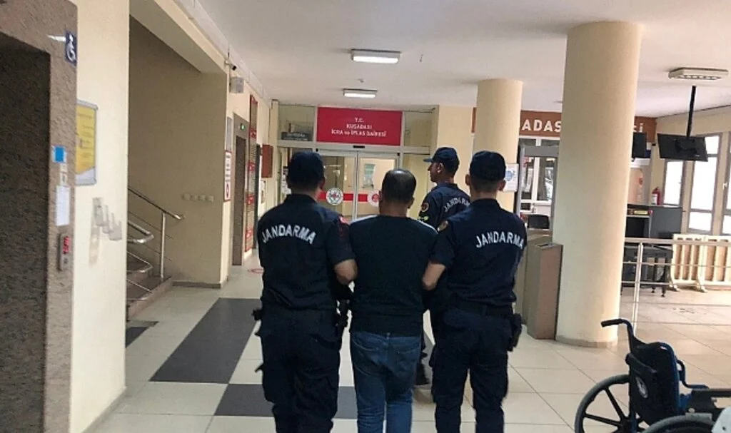 Terör firarisi Kuşadası’nda yakalandı