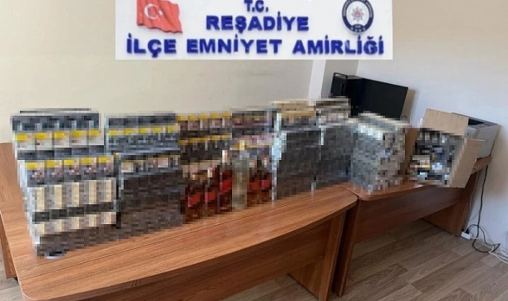 Tokat'ta çalınan para ve sigaralar ele geçirildi