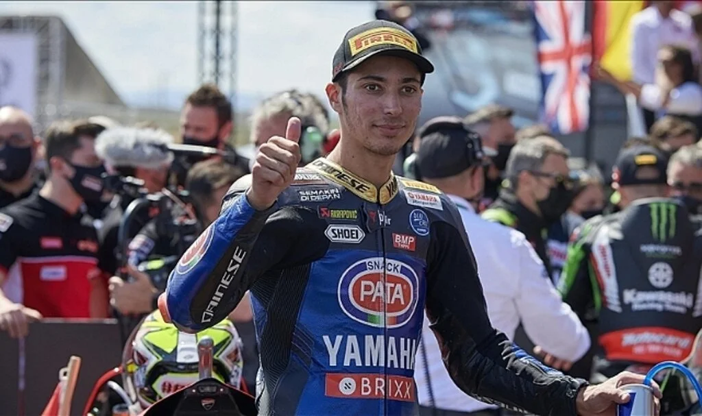 Toprak Razgatlıoğlu, Portekiz'de "Superpole" yarışında birinci oldu