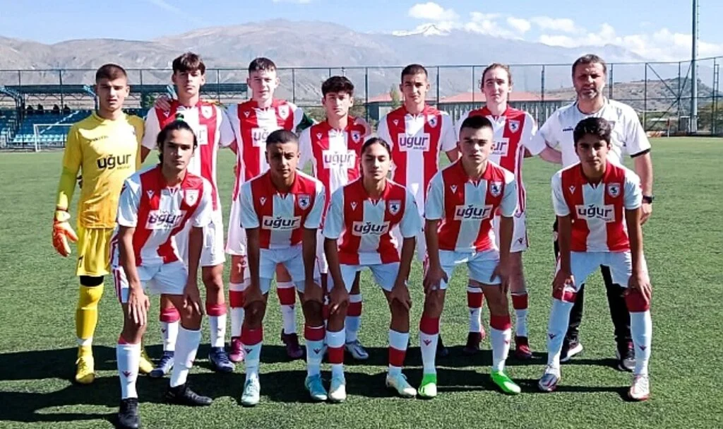 U17 Elit B Ligi'nde düello Samsunspor'un