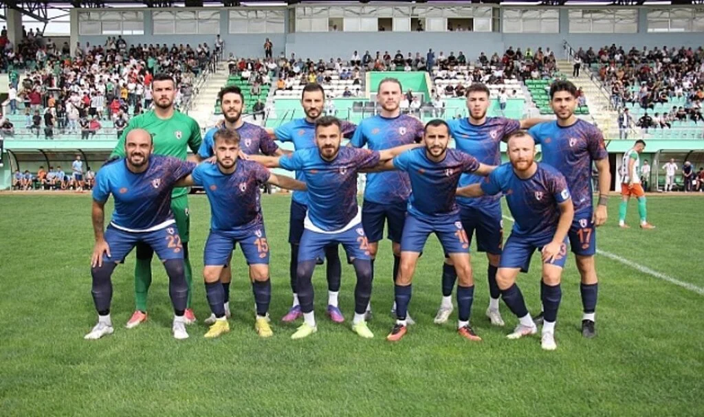 Ünye'de puanlar paylaşıldı
