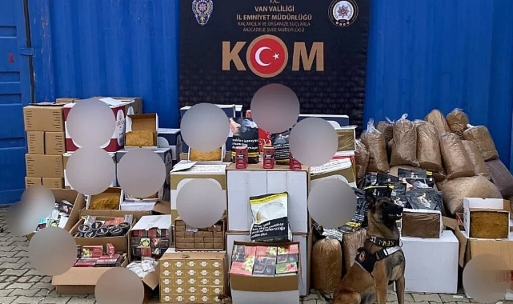 Van'da çok miktarda gümrük kaçağı malzeme ele geçirildi