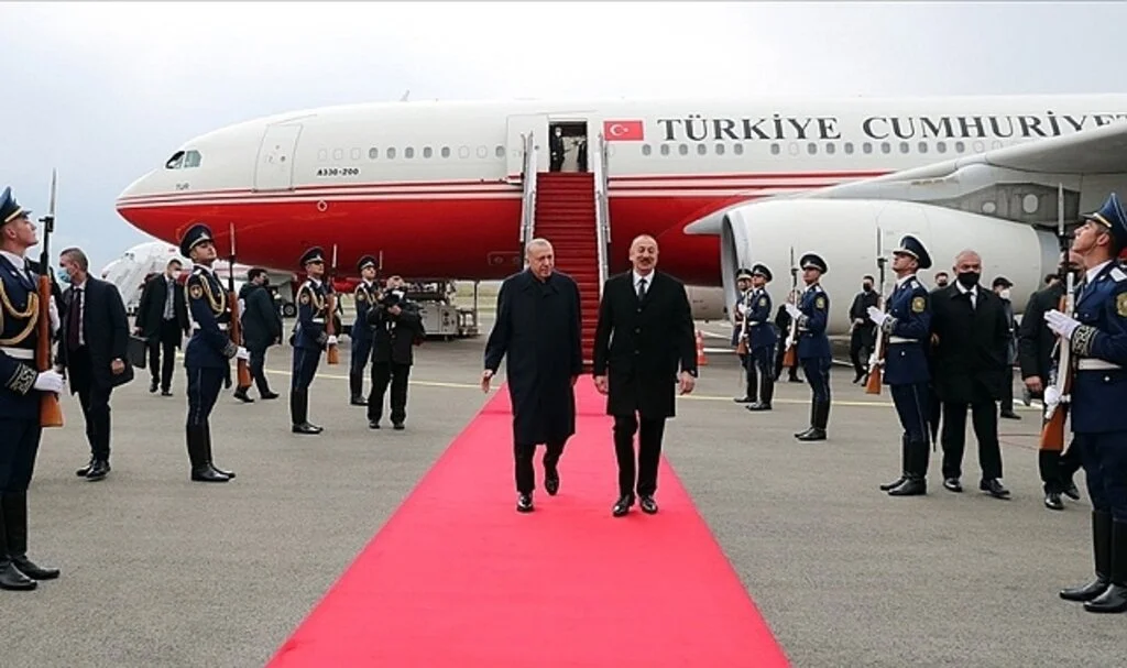 Zengilan Havalimanı Erdoğan ve Aliyev'in katıldığı törenle açıldı