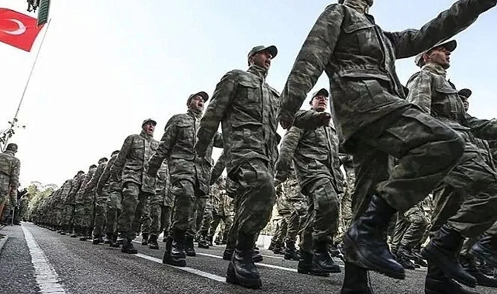 3,5 yılda 350 bin kişi askerliğini bedelli yaptı