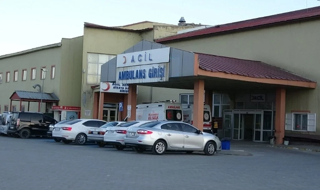 5. kattan düşen 16 yaşındaki kız ağır yaralandı