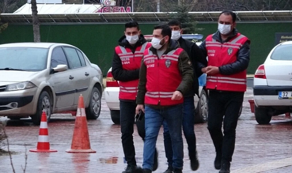 7 aylık hamile eşini öldüren sanık ikinci kez hakim karşısına çıktı