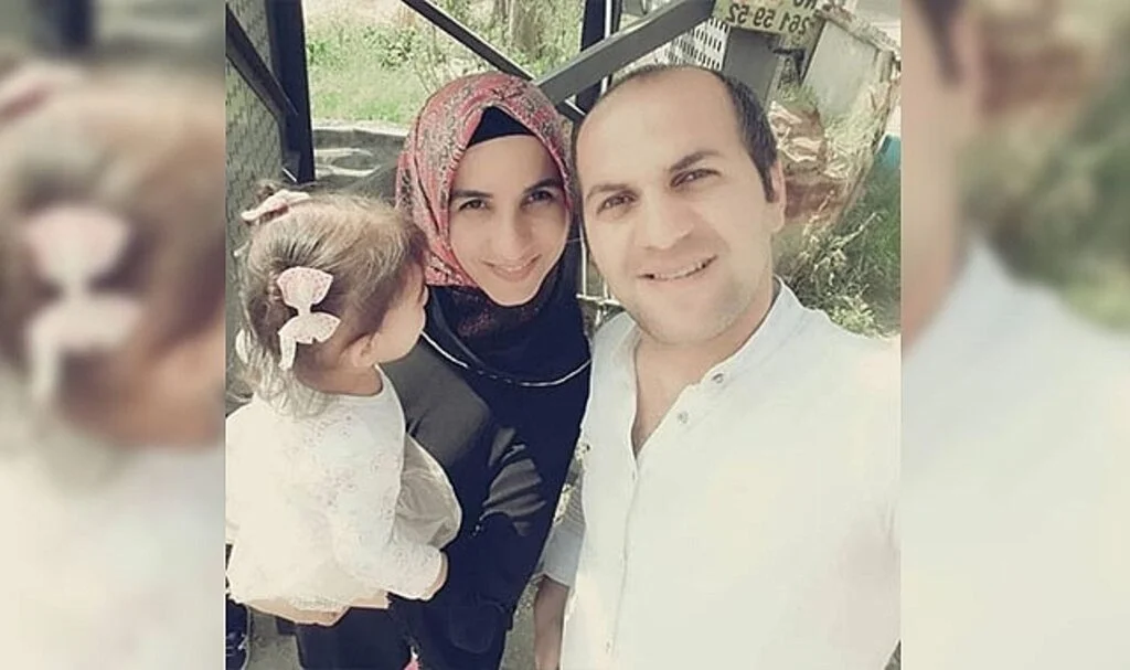 9 yaşındaki Ecrin ve babası terör kurbanı