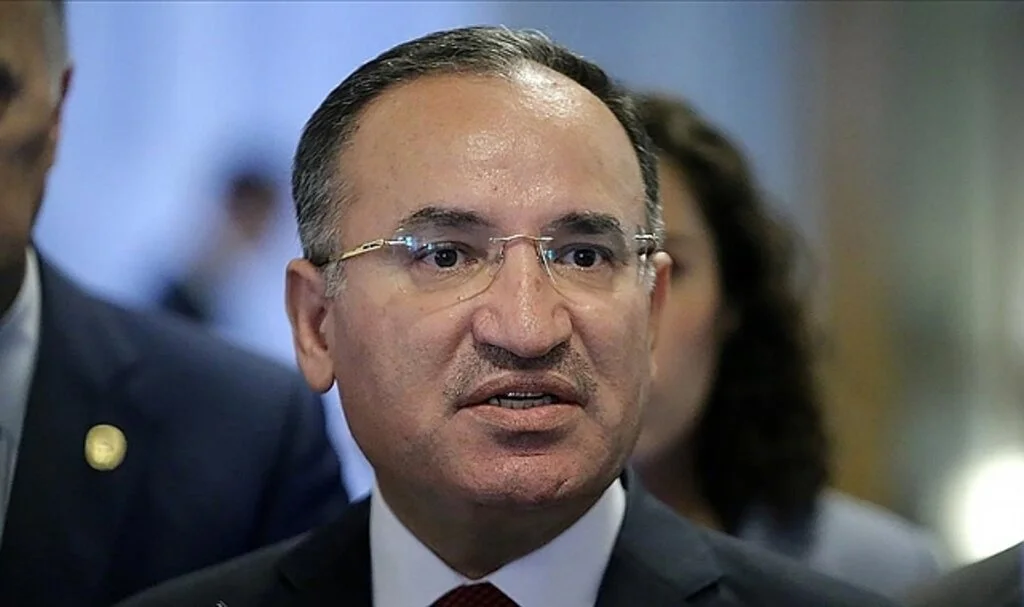 Adalet Bakanı Bozdağ: Sivilleri Hedef Alan Hain Saldırının Bedelini Bölücü Terör Örgütü En Ağır Şekilde Ödeyecektir