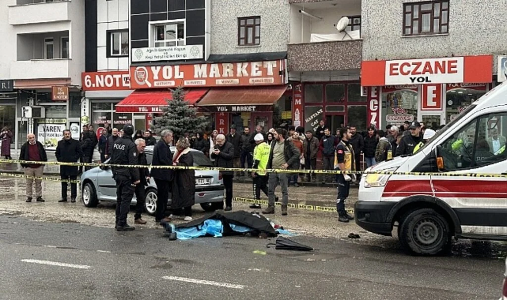 Ağrı’da otomobilin çarptığı yaya hayatını kaybetti