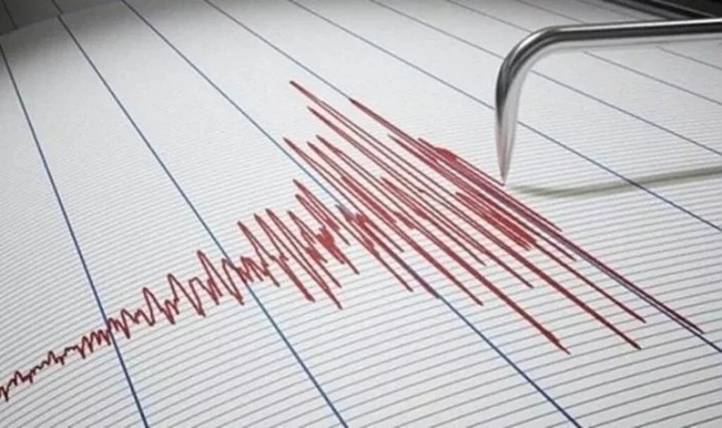 Ahlat’ta 3.9 büyüklüğünde deprem