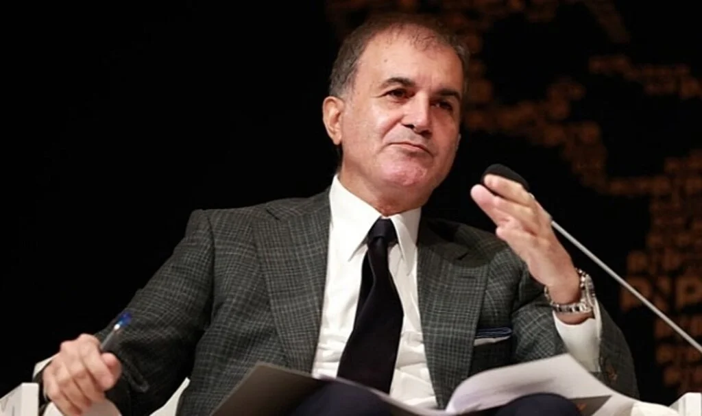 AK Parti'den, Fransa Cumhurbaşkanı Macron'un sömürge suçlamalarına yanıt