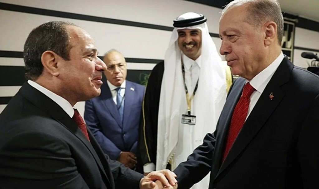 AK Parti Grup Başkanvekili Bülent Turan'dan "Sisi" Açıklaması