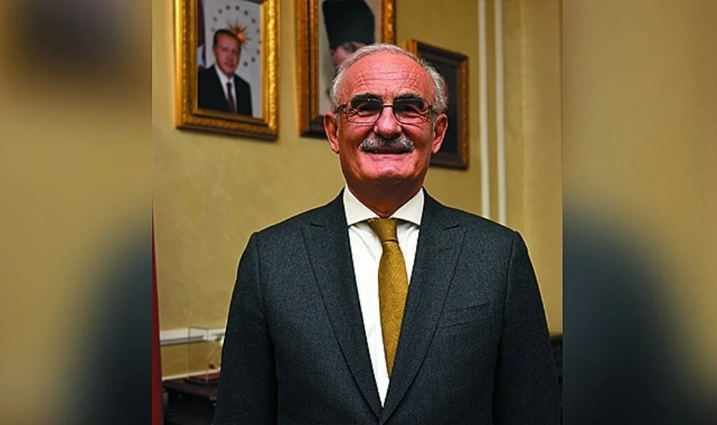 AK Parti Samsun Milletvekili Yusuf Ziya Yılmaz'dan 24 Kasım Öğretmenler Günü Mesajı