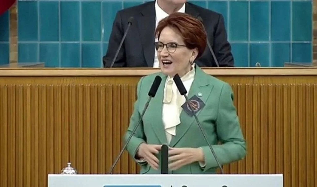 Akşener:" Dertli vatandaşlarımızı görmezden gelen iktidar, cefakâr öğretmenlerimizi de yok saydı"