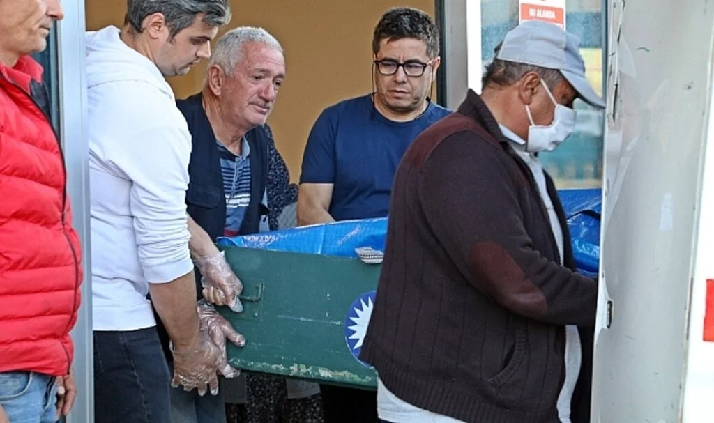 Arkadaşının çizdiği krokiyle kanalizasyonda bulunan oğlunun cenazesini 2 ay sonra alabildi