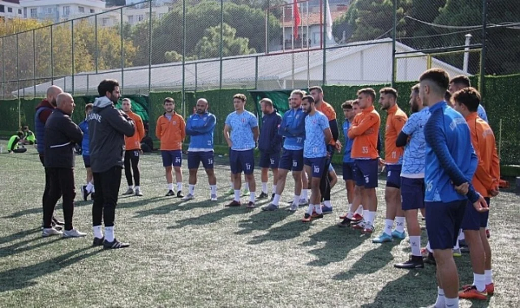 Atakum Belediyespor Ulalarspor'a Hazırlanıyor 