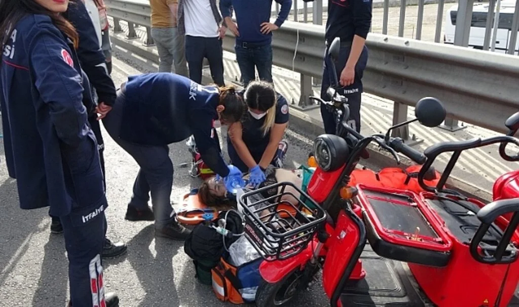 ATT'lerin kalp masajıyla hayata tutunan İrlandalı kadın turist hastanede hayatını kaybetti