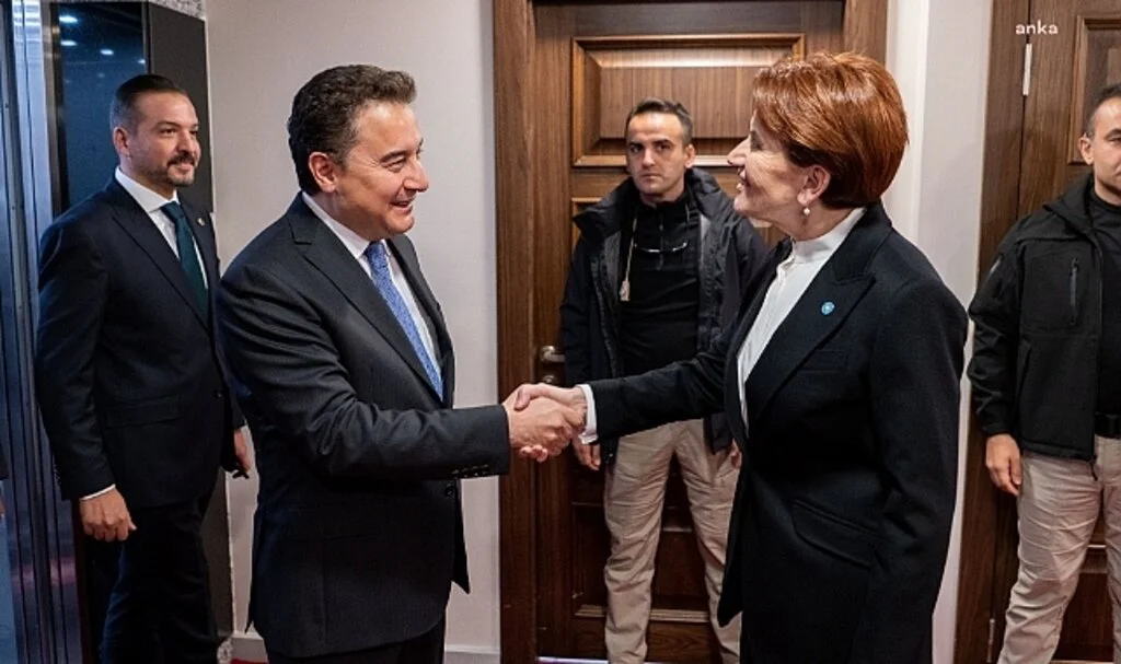 Babacan ile Akşener Bir Araya Geldi 