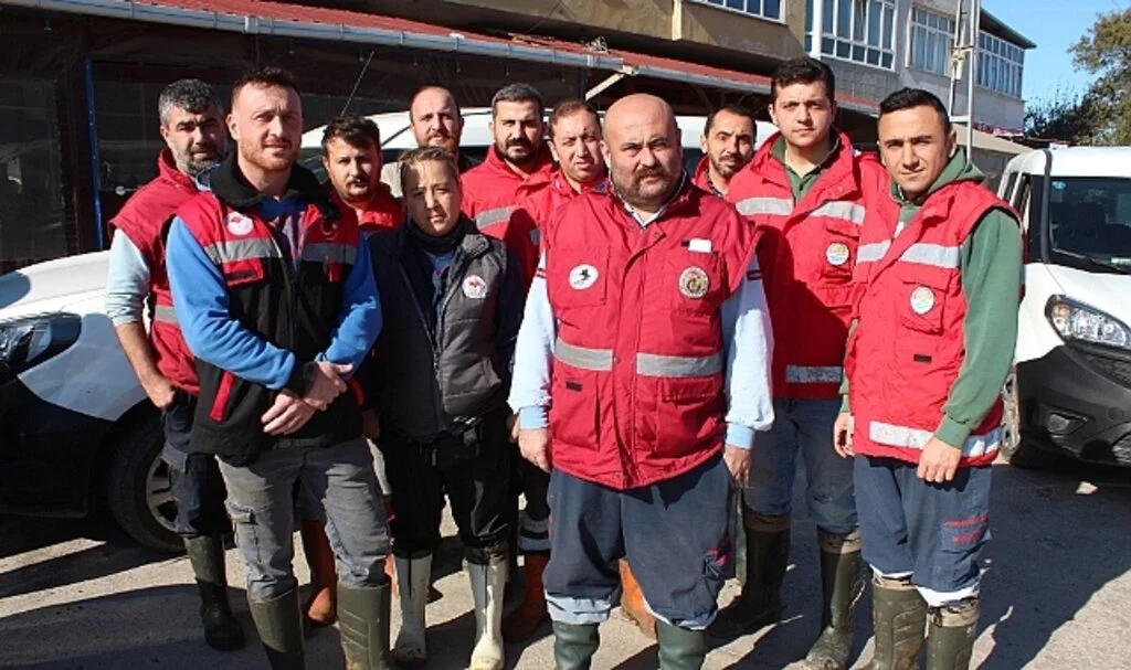 Bafra'da Şap Hastalığına Karşı Aşılama ile Küpeleme Çalışması