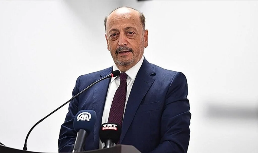 Bakan Bilgin: Sözleşmeli memurların kadroya geçirilmesiyle ilgili görüşmelerimiz devam ediyor
