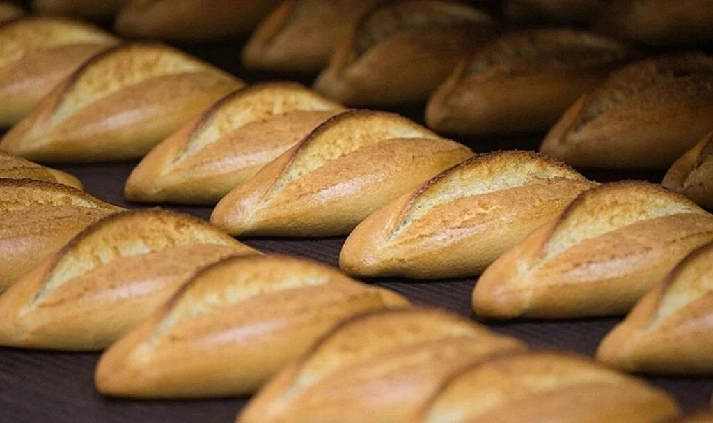Bakan Kirişçi'den flaş açıklama! Ekmek 7.5 TL olacak mı?