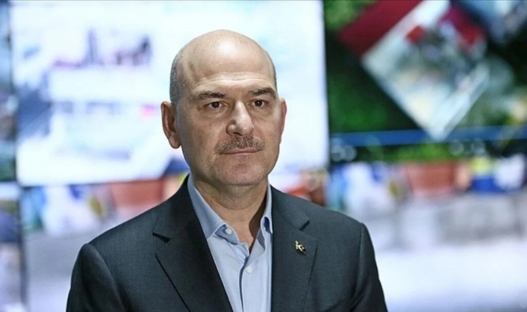 Bakan Soylu, Osmaniye'de 130 uyuşturucu satıcısının yakalandığını açıkladı