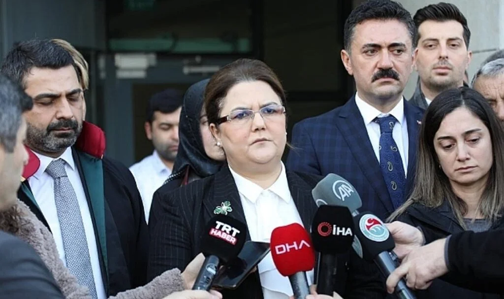Bakan Yanık, Elif Sinan'ın öldürülmesiyle ilgili karar davasına katıldı
