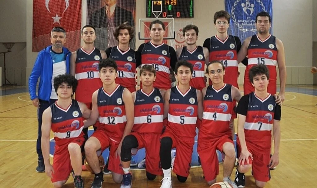Basketbolda İlk Gün Geride Kaldı 