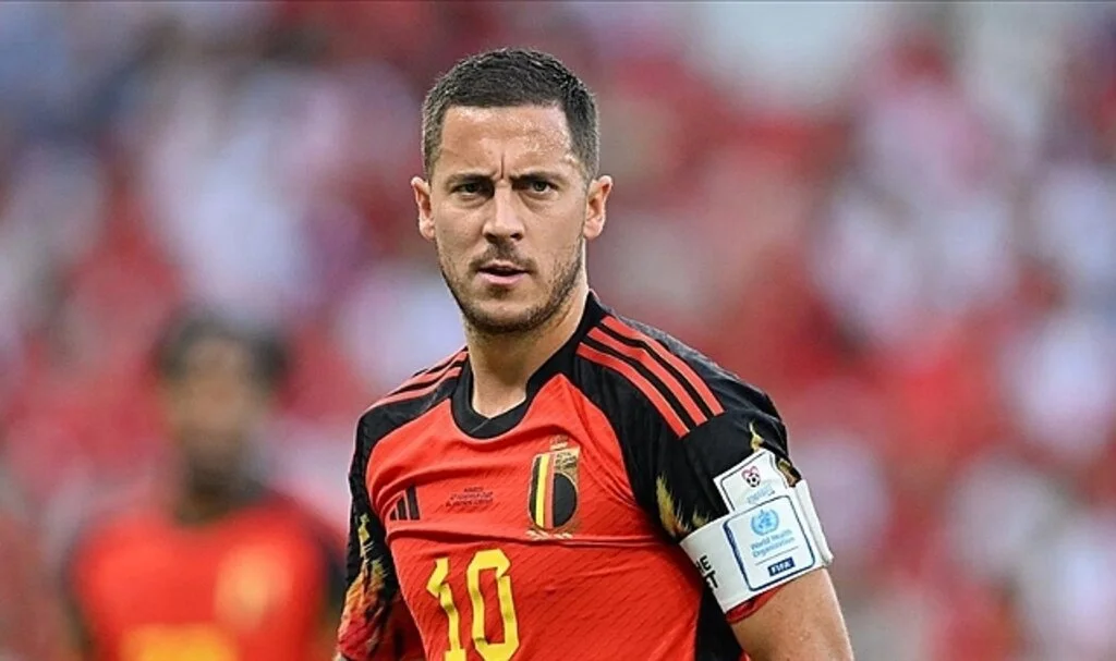 Belçikalı futbolcu Hazard, soyunma odasında kavga iddialarını yalanladı