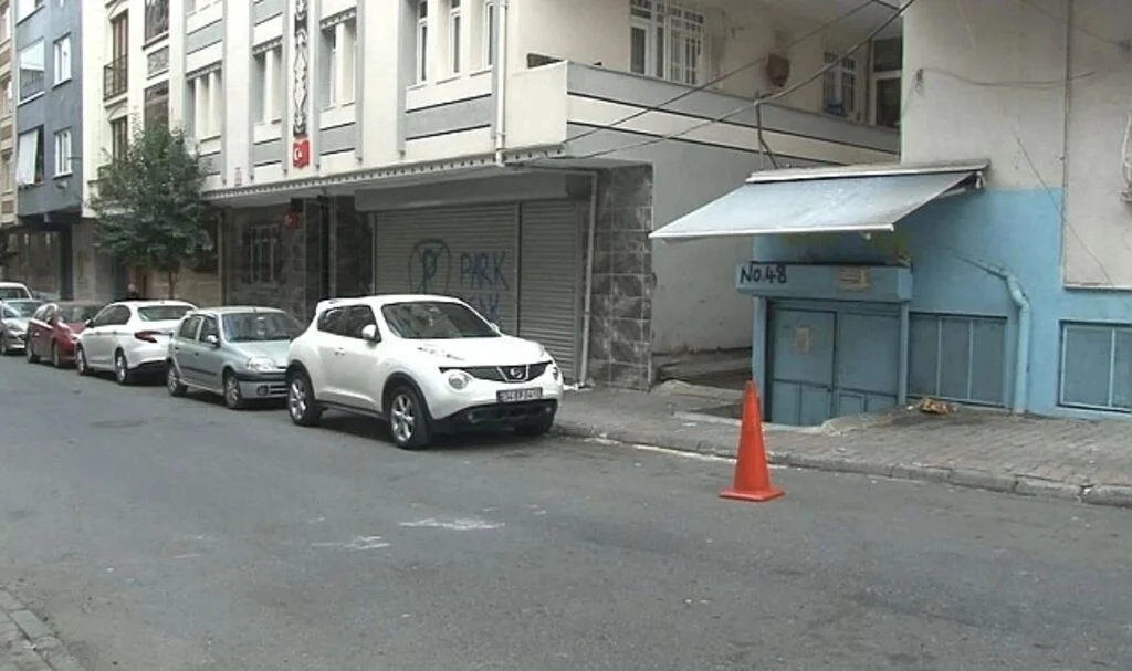 Beyoğlu'nda Bomba Patlatan Teröristin Komşusundan Şoke Eden Açıklama