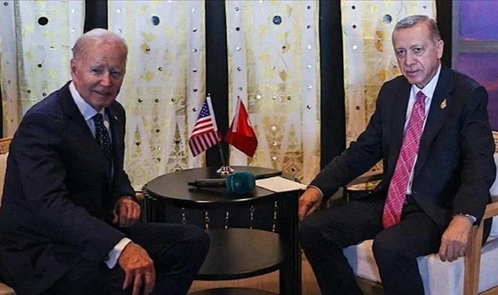 Biden ve Erdoğan Bali’de Bir Araya Geldi