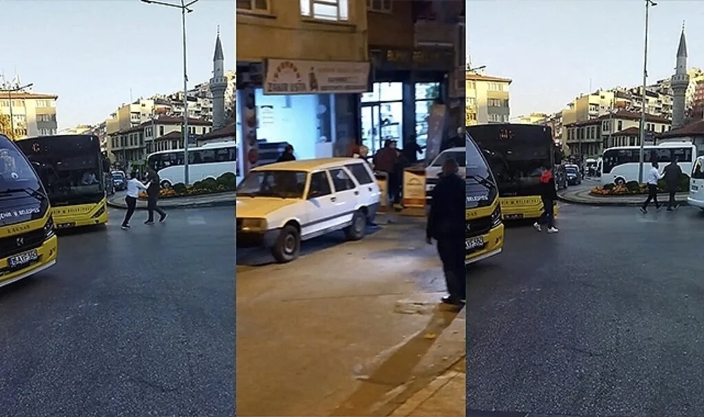 Bursa'da trafikte sinirler gergin...Yol verme yüzünden bıçak çekti