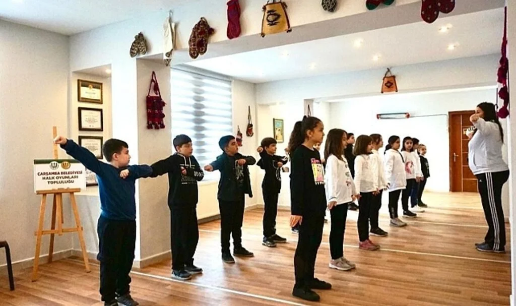 Çarşamba’da Öğrencilere Ücretsiz Kültür Sanat Kursları