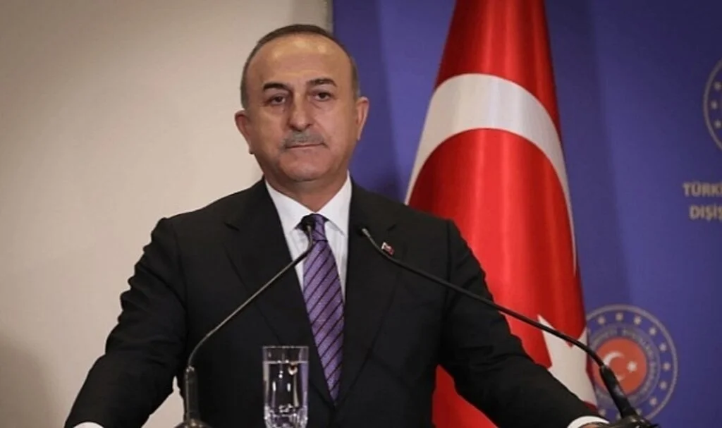 Çavuşoğlu'ndan 'vize' açıklaması